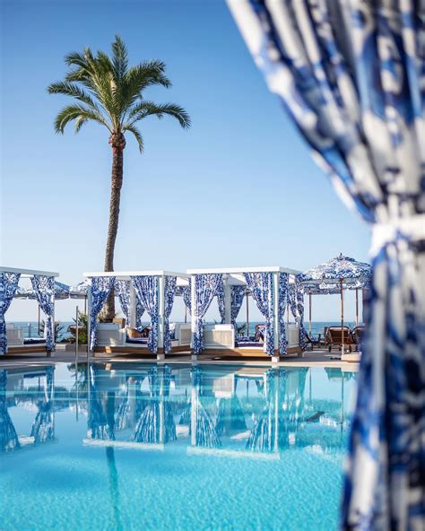 cabane marbella beach club.